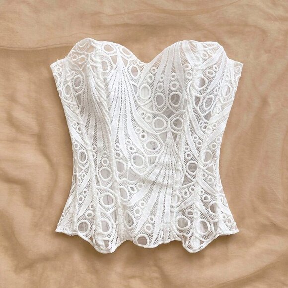 White Elegant Women's Lace Corset Top - Picture 5 of 8